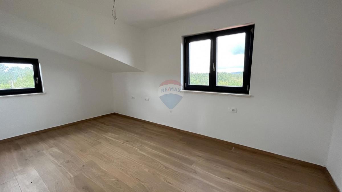 Appartamento Baderna, Poreč, 125m2