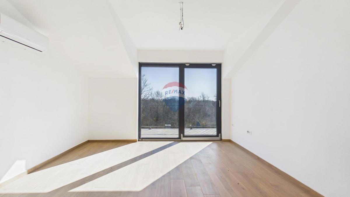 Appartamento Baderna, Poreč, 125m2