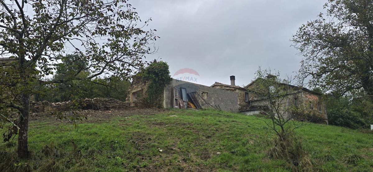 Casa Sovinjak, Buzet, 57.356m2