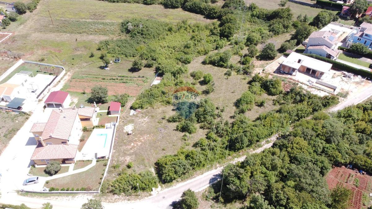 Terreno edificabile Šorići, Kanfanar, 537m2