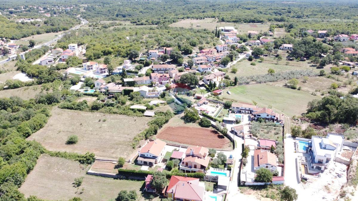 Terreno edificabile Šorići, Kanfanar, 537m2