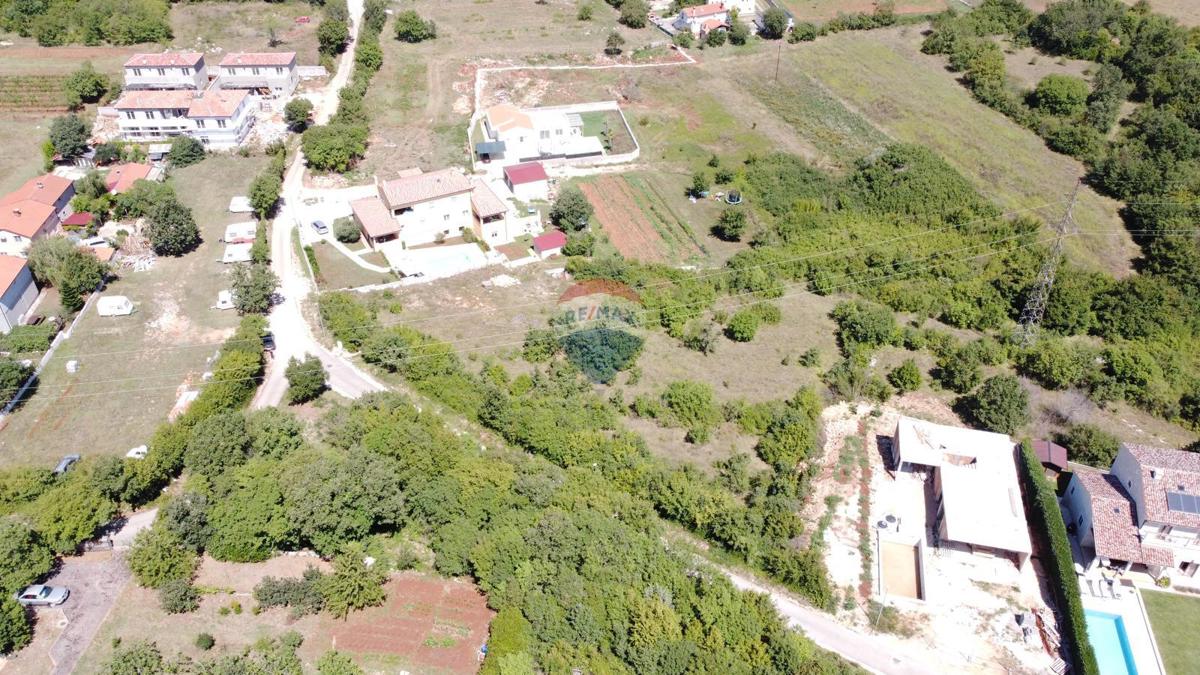 Terreno edificabile Šorići, Kanfanar, 537m2