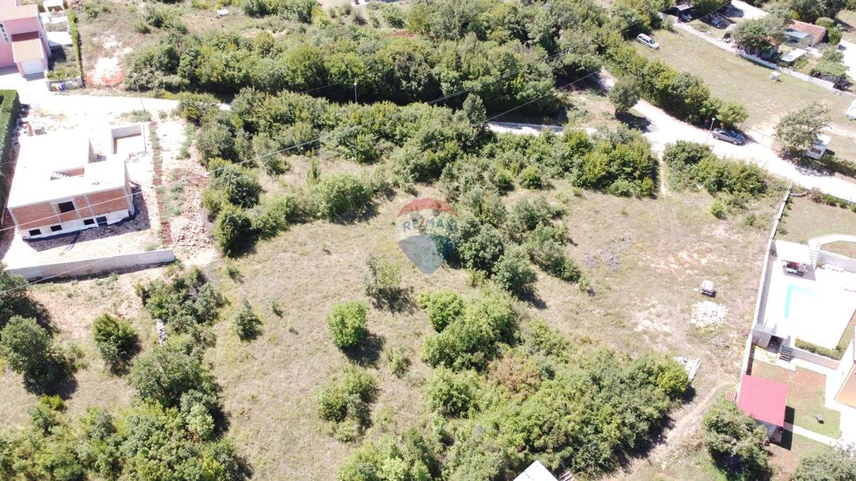 Terreno edificabile Šorići, Kanfanar, 537m2