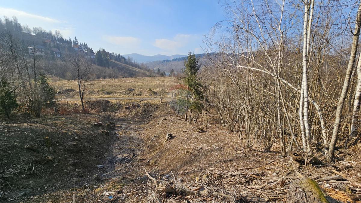 Terreno edificabile Fužine, 1.000m2