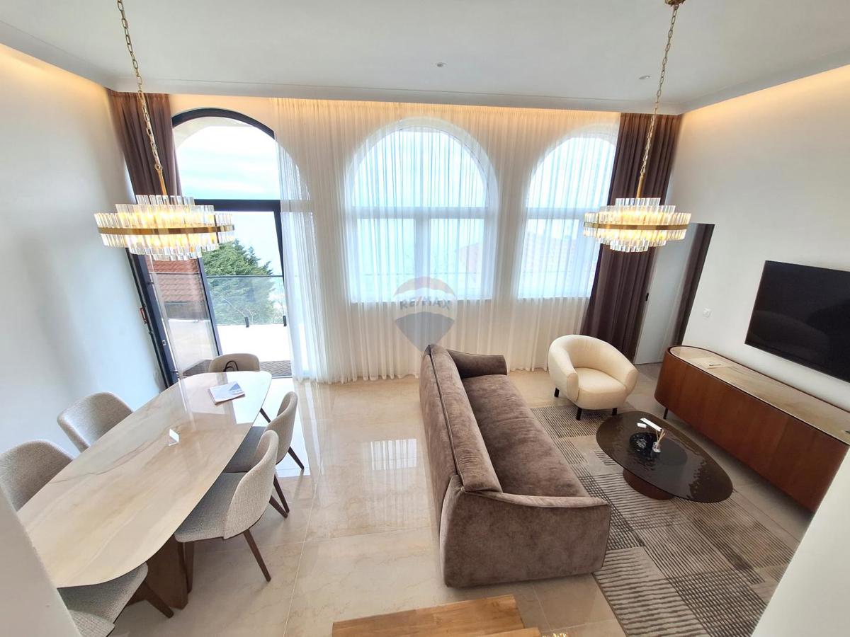 Appartamento Dobreć, Opatija - Okolica, 142m2