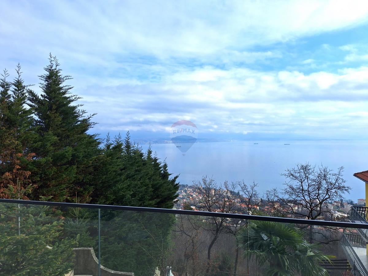 Appartamento Dobreć, Opatija - Okolica, 142m2