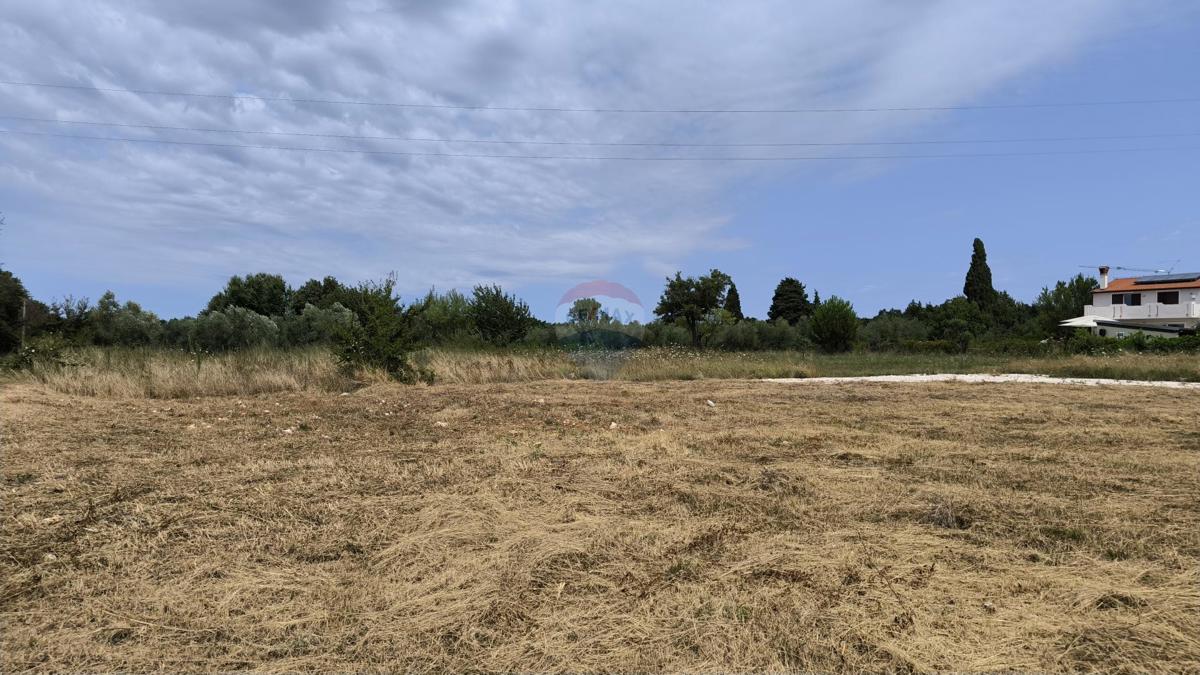Terreno edificabile Majmajola, Vodnjan, 659m2