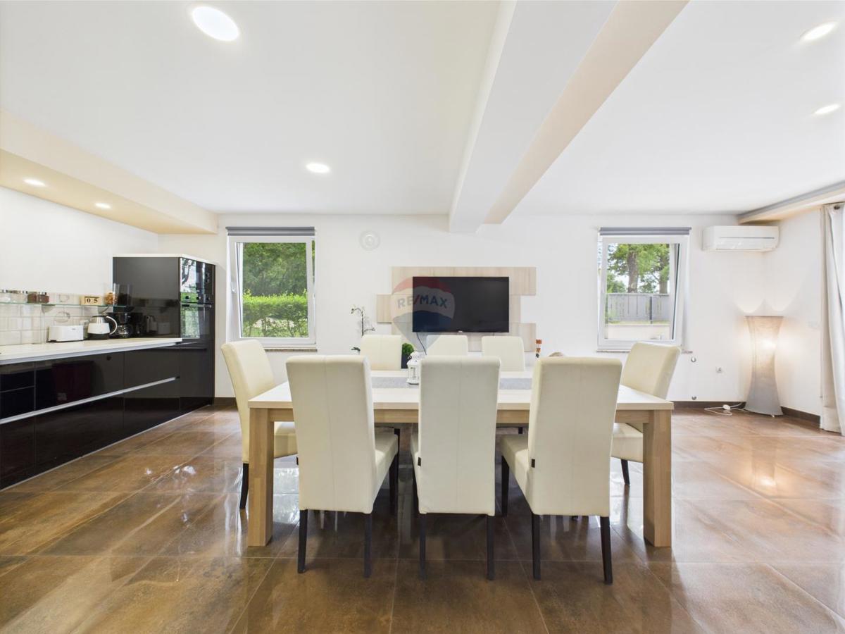 Casa Boškari, Svetvinčenat, 220m2