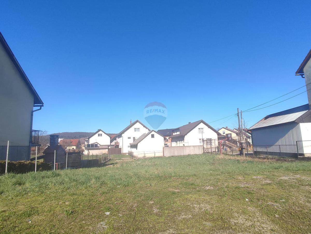 Terreno edificabile Ogulin, 724m2