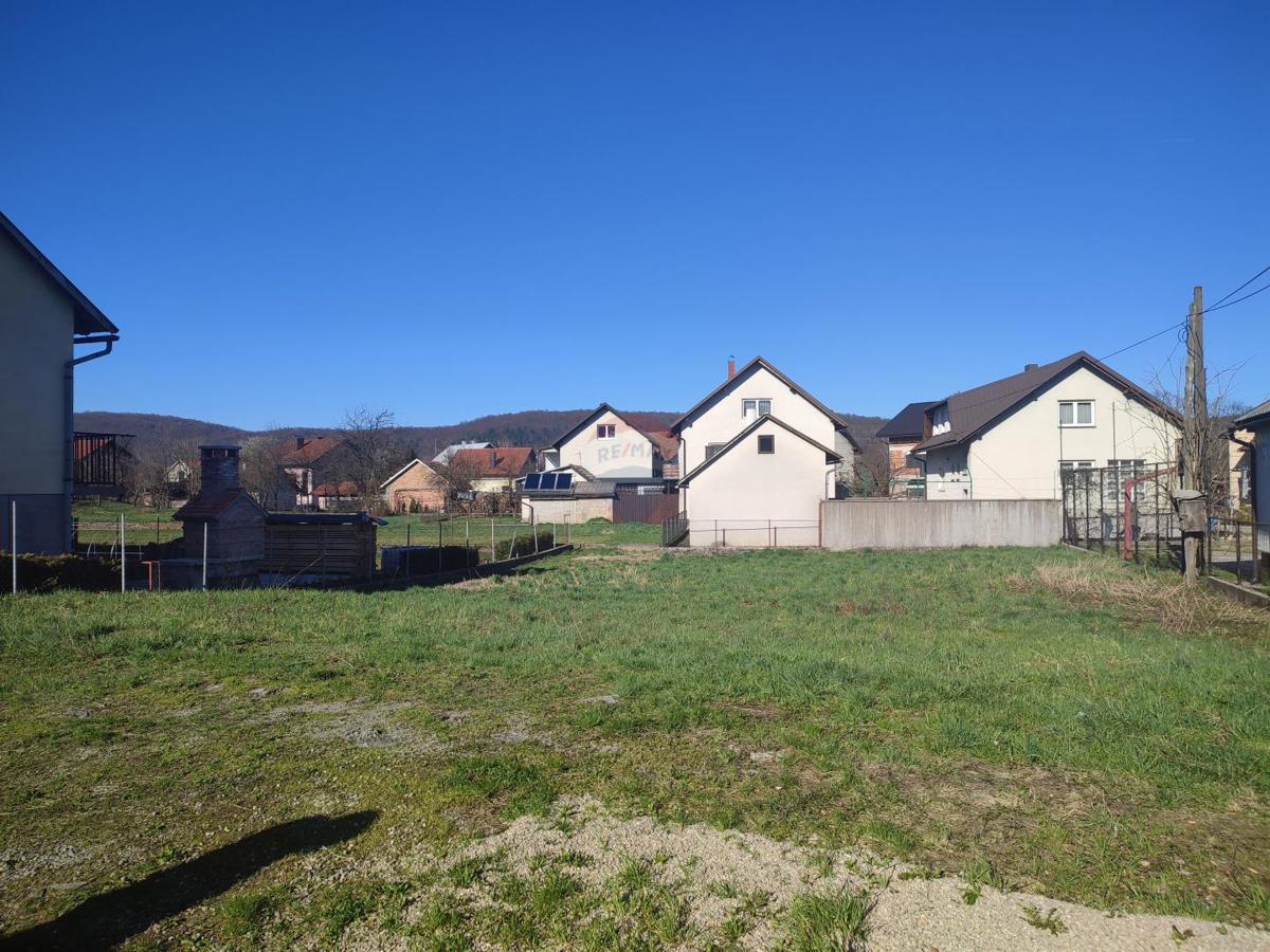 Terreno edificabile Ogulin, 724m2