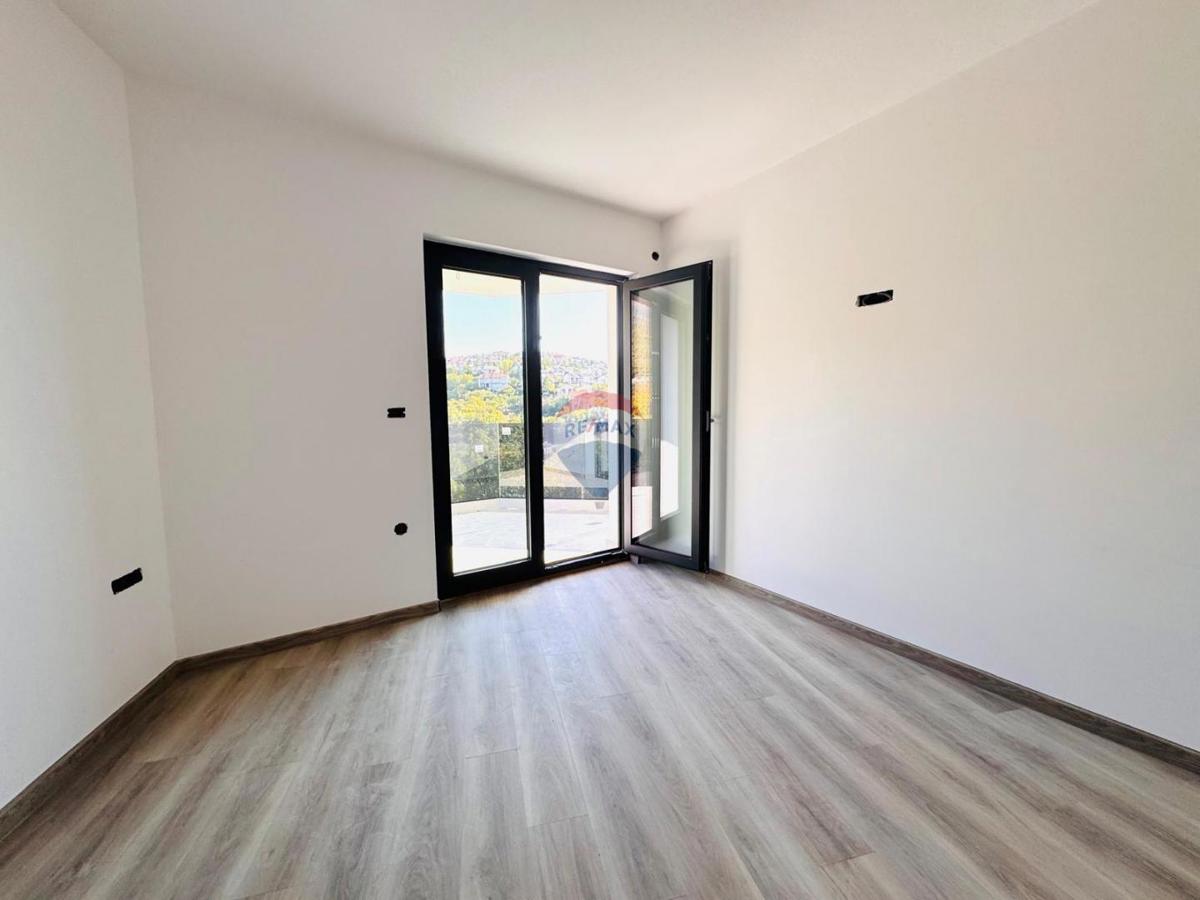Appartamento Klenovica, Novi Vinodolski, 115m2