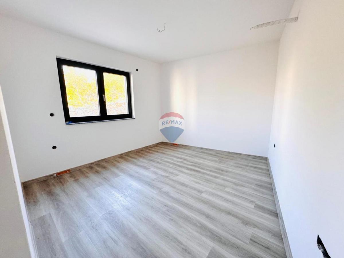 Appartamento Klenovica, Novi Vinodolski, 115m2