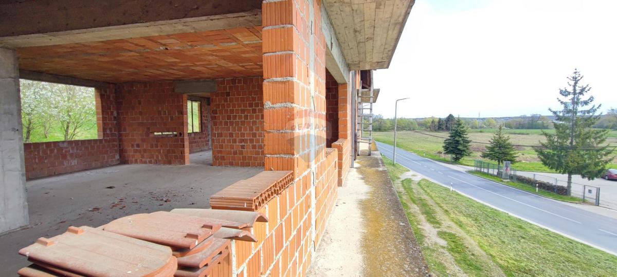 Casa Obrež Zelinski, Sveti Ivan Zelina, 840m2