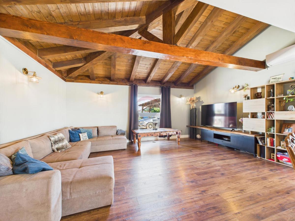 Casa Štokovci, Svetvinčenat, 248m2
