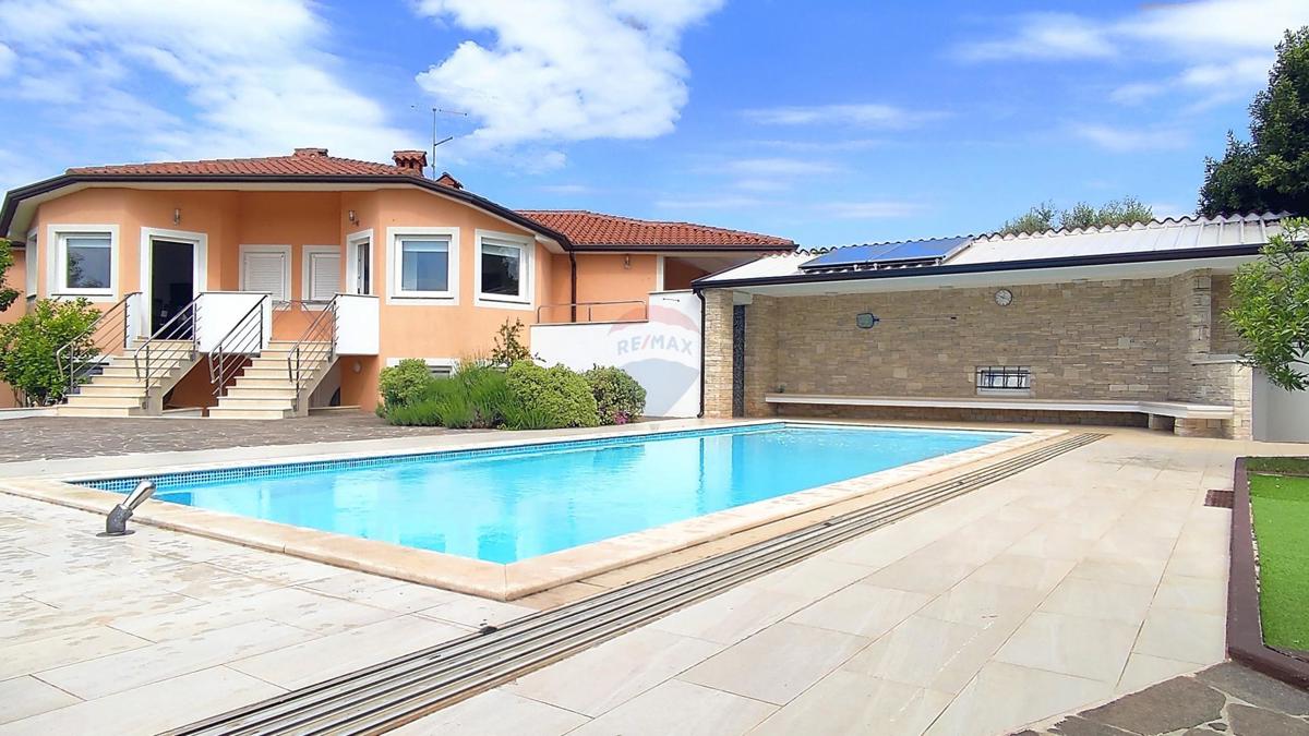 Casa Lovrečica, Umag, 245m2