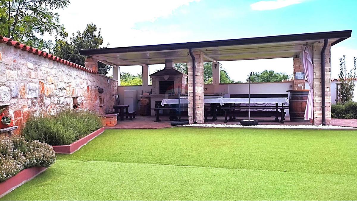 Casa Lovrečica, Umag, 245m2