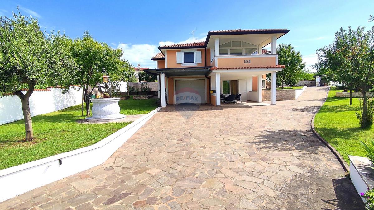 Casa Lovrečica, Umag, 245m2