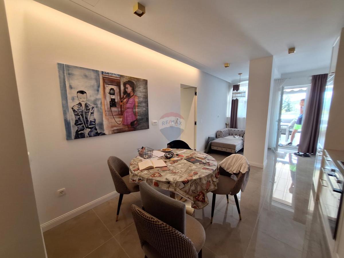 Appartamento Dobreć, Opatija - Okolica, 133m2