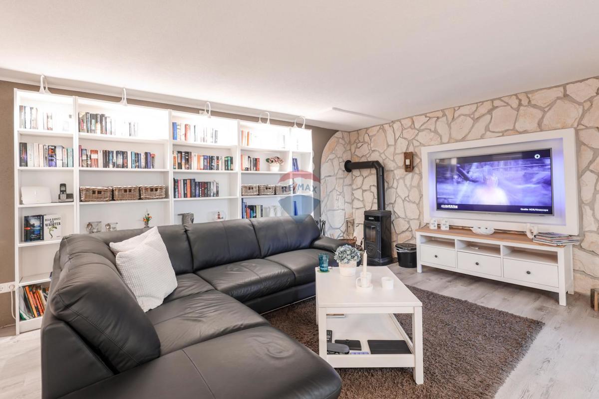 Casa Klenovica, Novi Vinodolski, 191m2