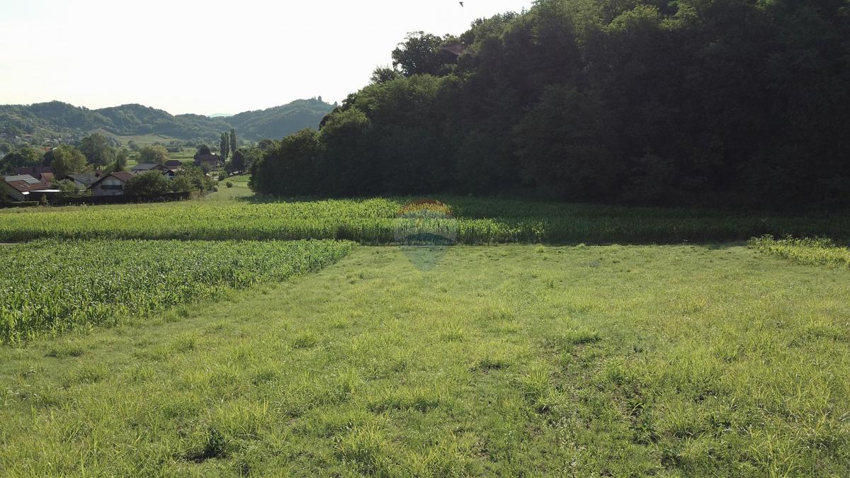 Terreno edificabile Tuheljske Toplice, Tuhelj, 2.518m2