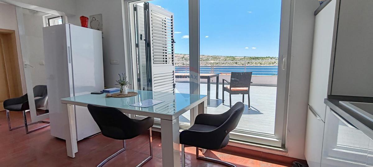 Appartamento Barbat na Rabu, Rab, 65m2