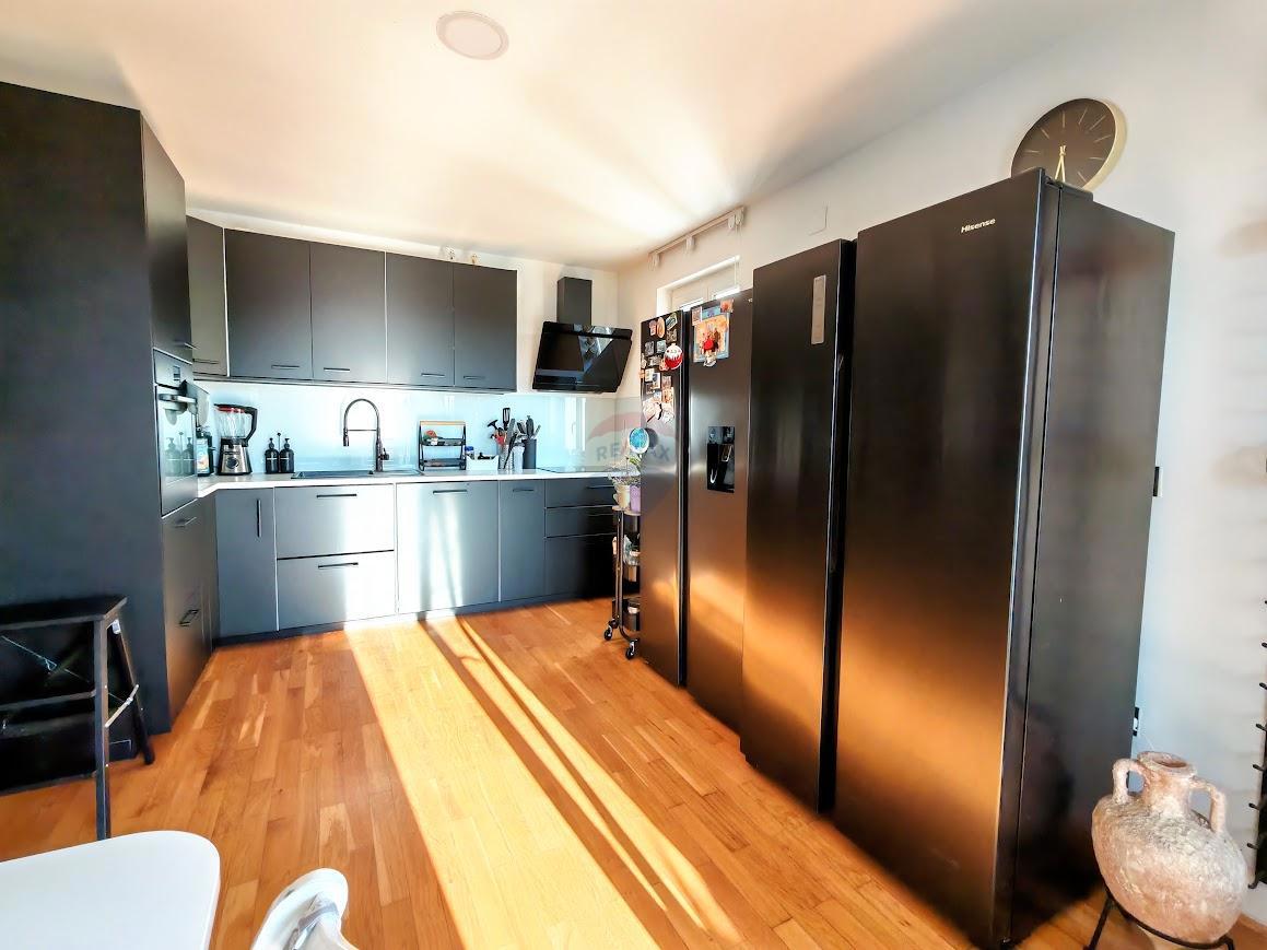 Appartamento Grabrik, Karlovac, 115m2
