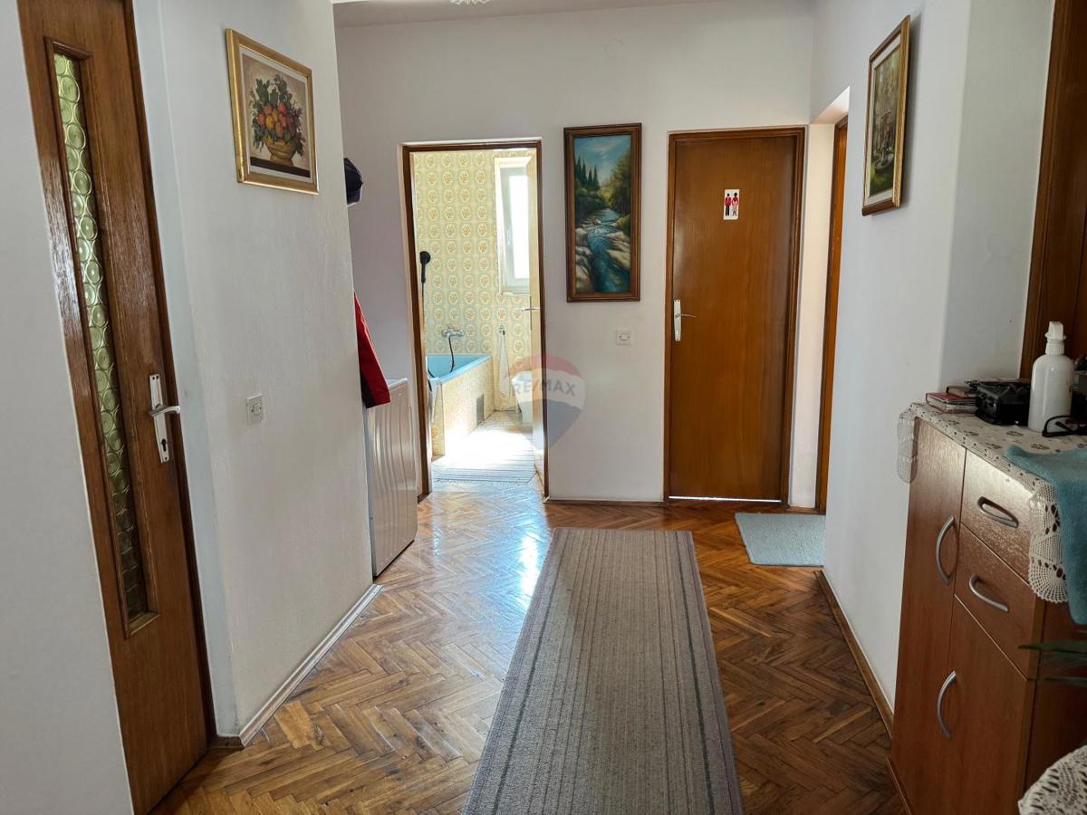 Casa Centar, Velika Gorica, 470m2