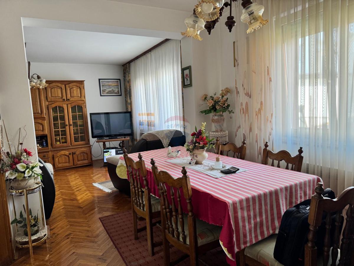 Casa Centar, Velika Gorica, 470m2