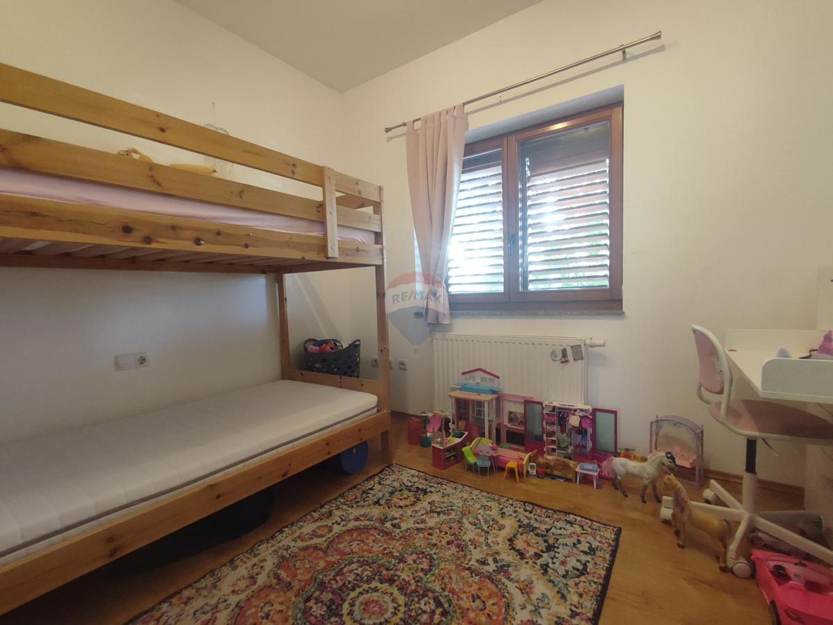Casa Cerovac Vukmanićki, Karlovac - Okolica, 130m2