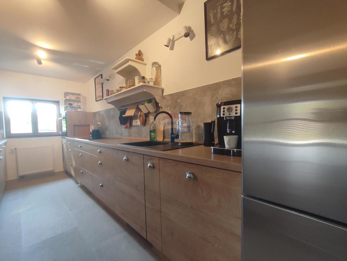Casa Cerovac Vukmanićki, Karlovac - Okolica, 130m2