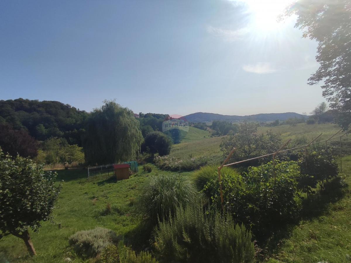 Casa Cerovac Vukmanićki, Karlovac - Okolica, 130m2