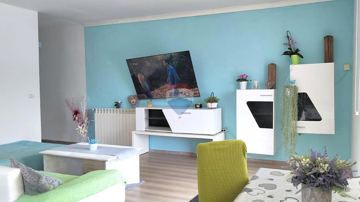 Appartamento Kaštel, Buje, 140,19m2