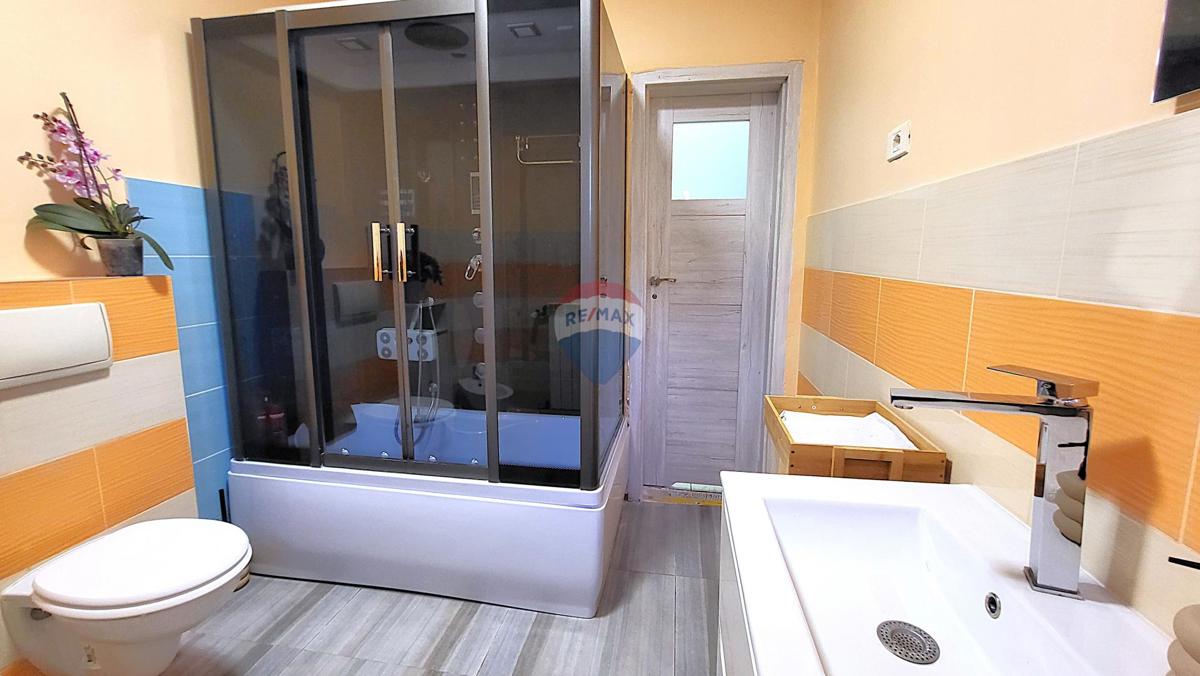 Appartamento Kaštel, Buje, 140,19m2