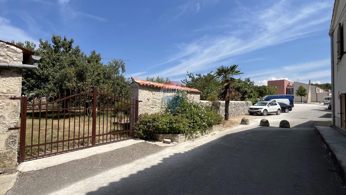 Terreno edificabile Višnjan, 638m2