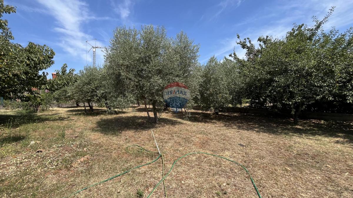 Terreno edificabile Višnjan, 638m2