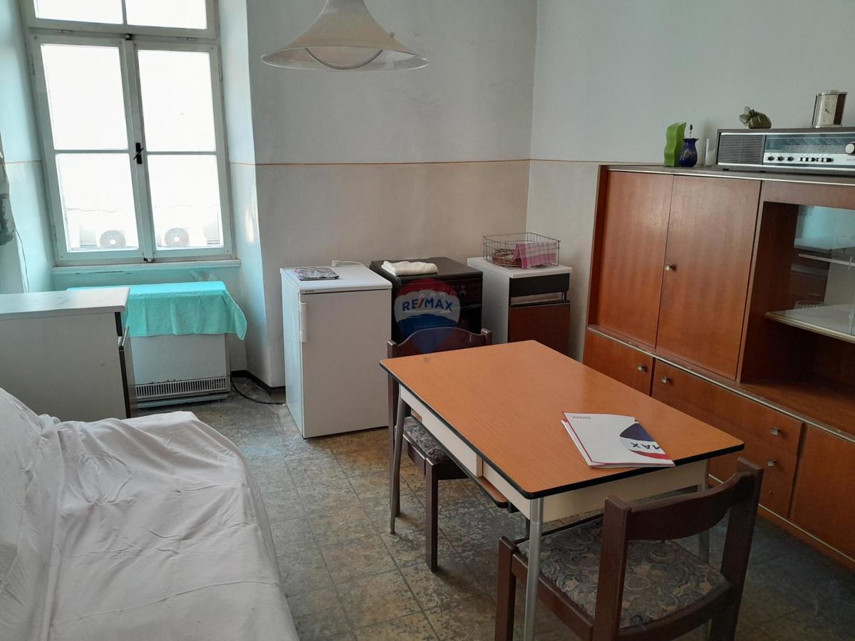 Appartamento Centar, Pula, 73,54m2