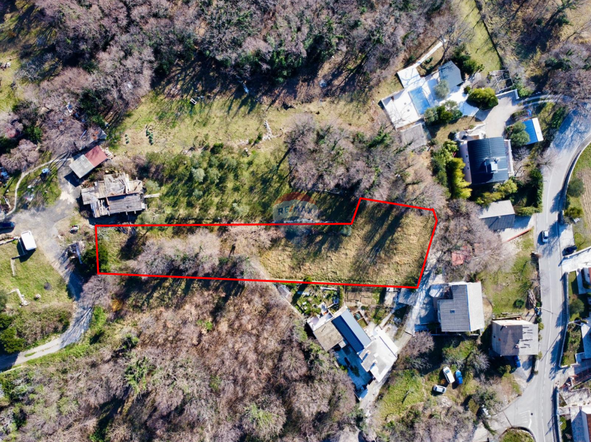 Novi Vinodolski, Bribir – terreno edificabile di 1.338 m²