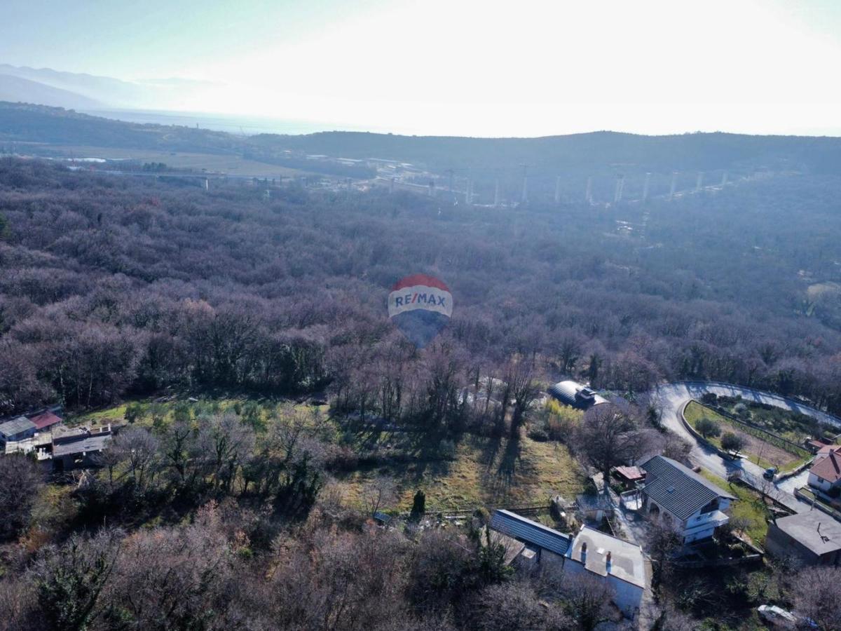 Novi Vinodolski, Bribir – terreno edificabile di 1.338 m²