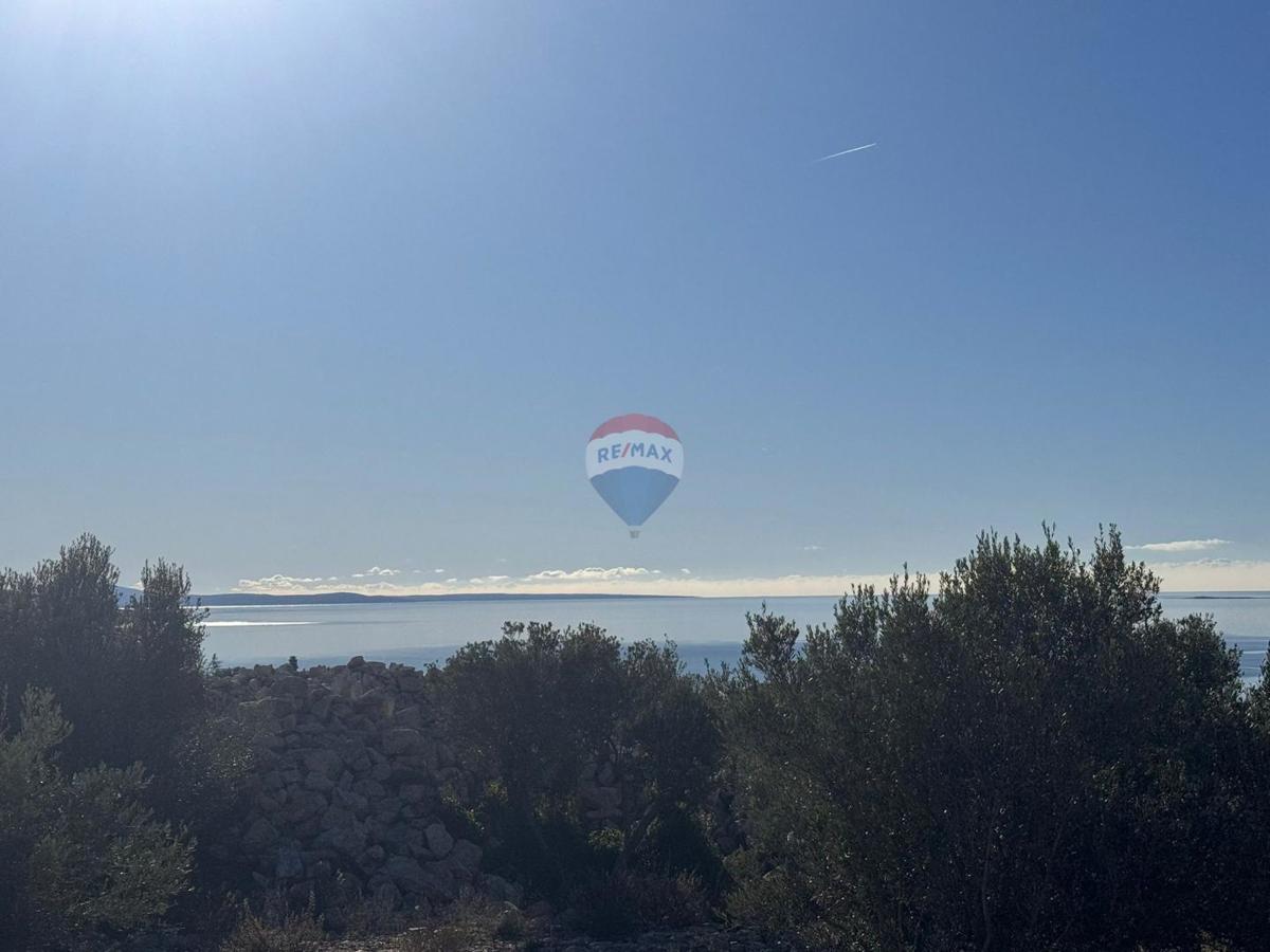 Terreno edificabile Krk, 609,59m2