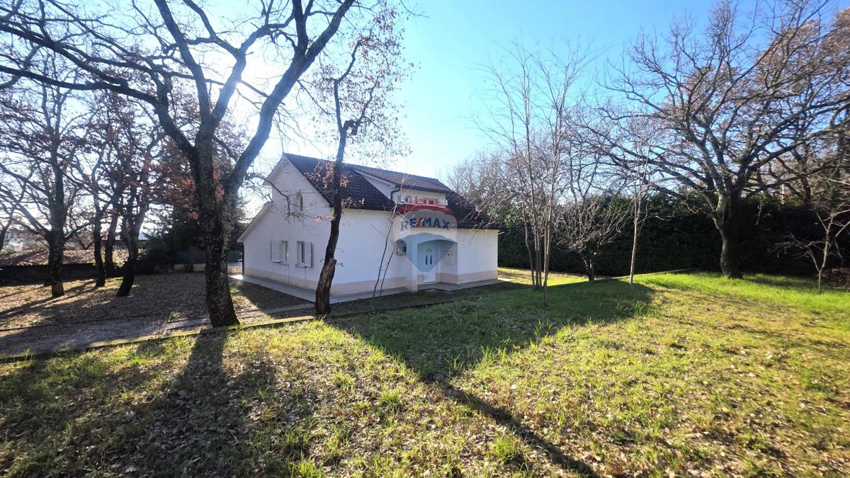 Casa Kaštel, Buje, 155m2