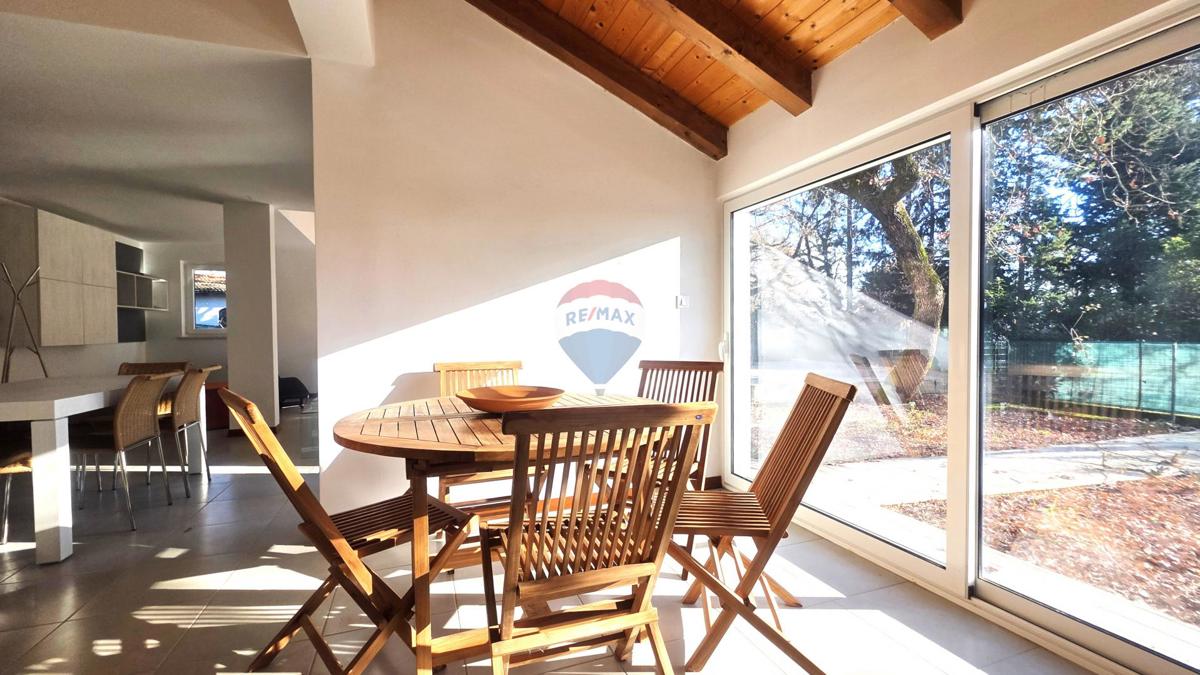 Casa Kaštel, Buje, 155m2