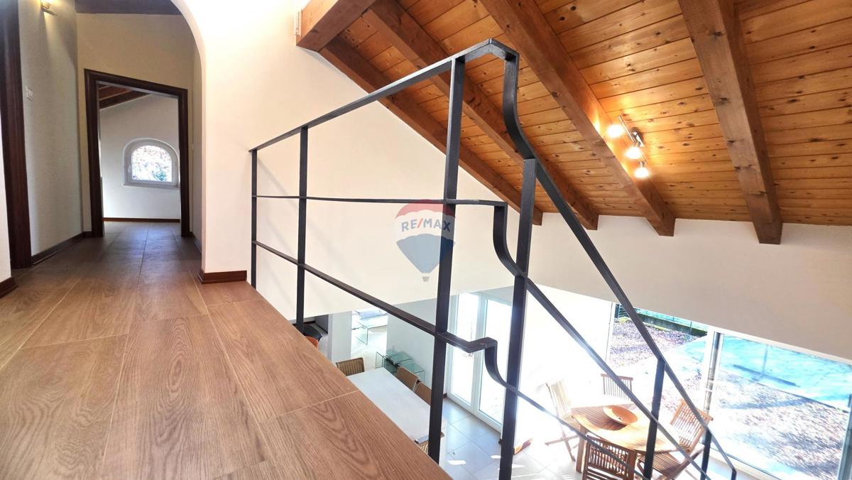 Casa Kaštel, Buje, 155m2