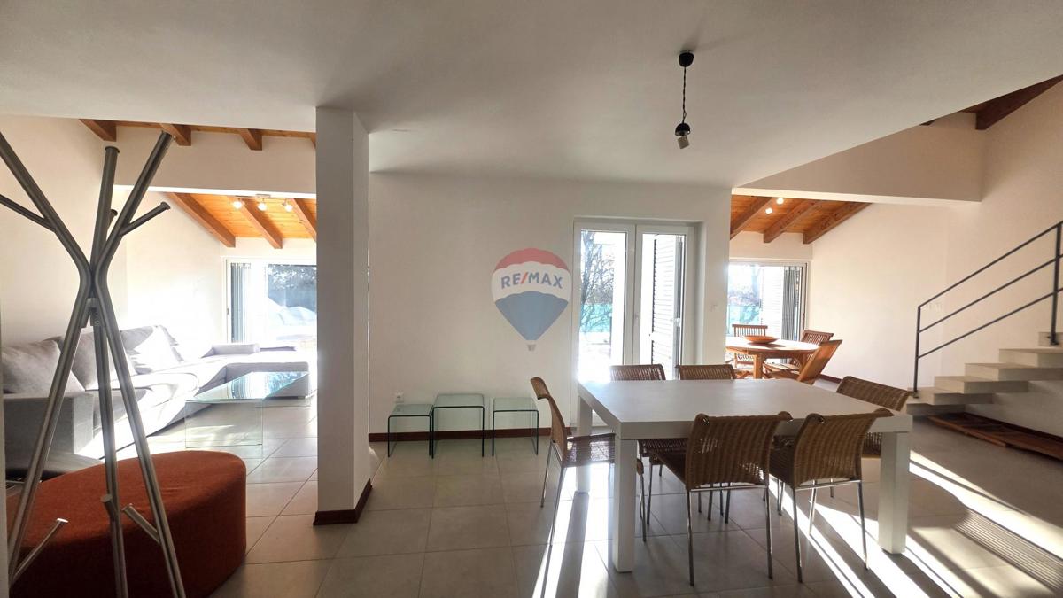 Casa Kaštel, Buje, 155m2