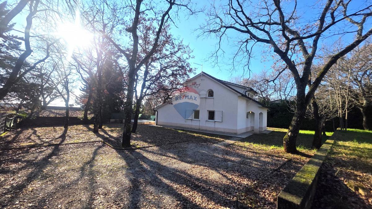 Casa Kaštel, Buje, 155m2