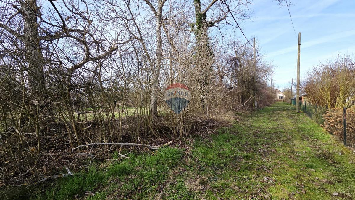 Terreno edificabile Oborovo, Rugvica, 3.708m2