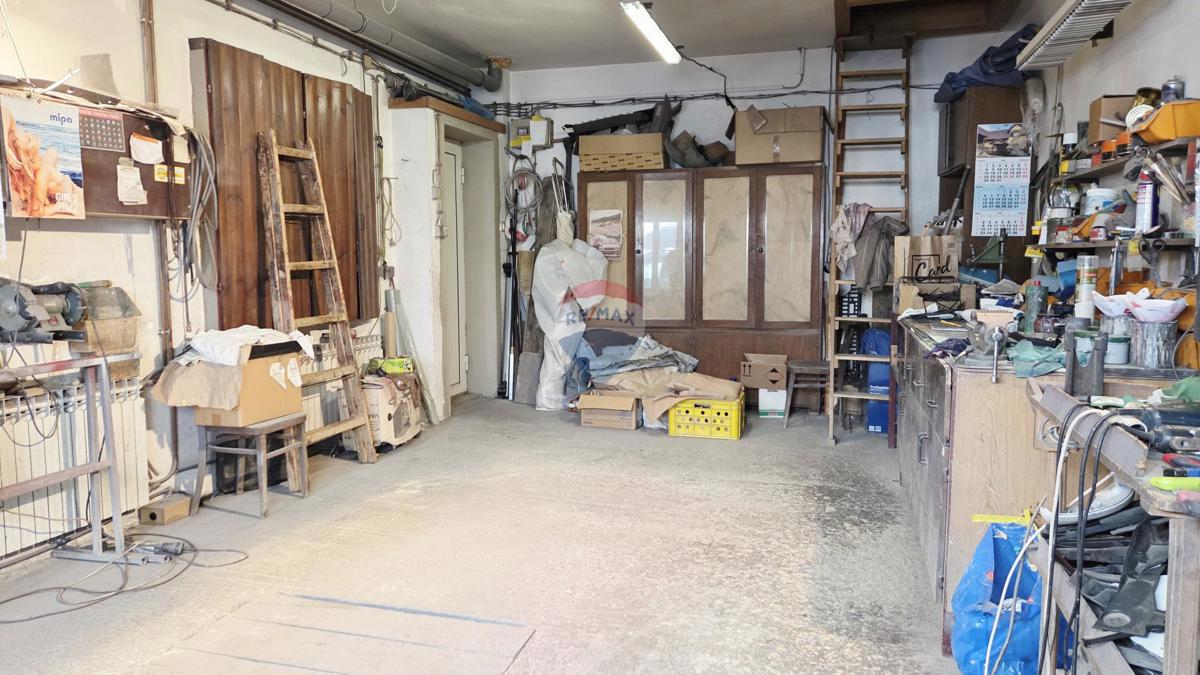 Casa Rudeš, Trešnjevka - Sjever, 235m2