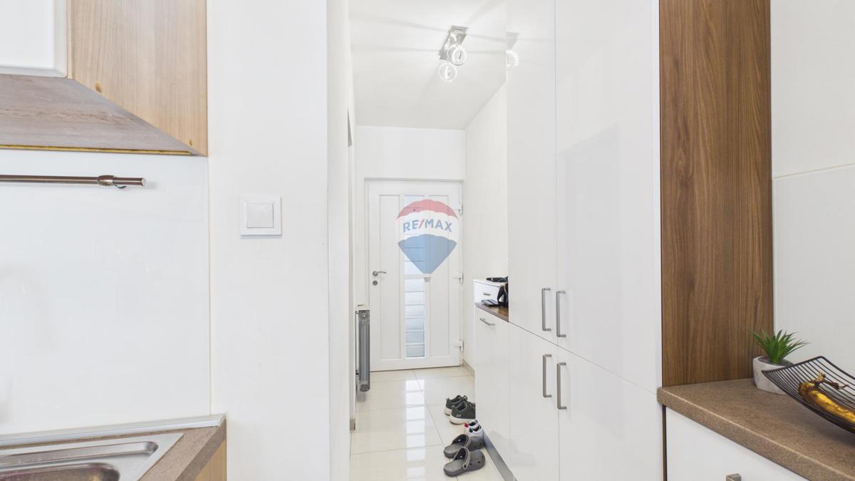 Casa Rudeš, Trešnjevka - Sjever, 235m2