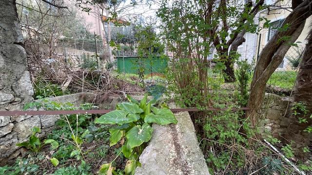 Krk, Punat - centro storico, casa con cortile e taverna, vicino al mare