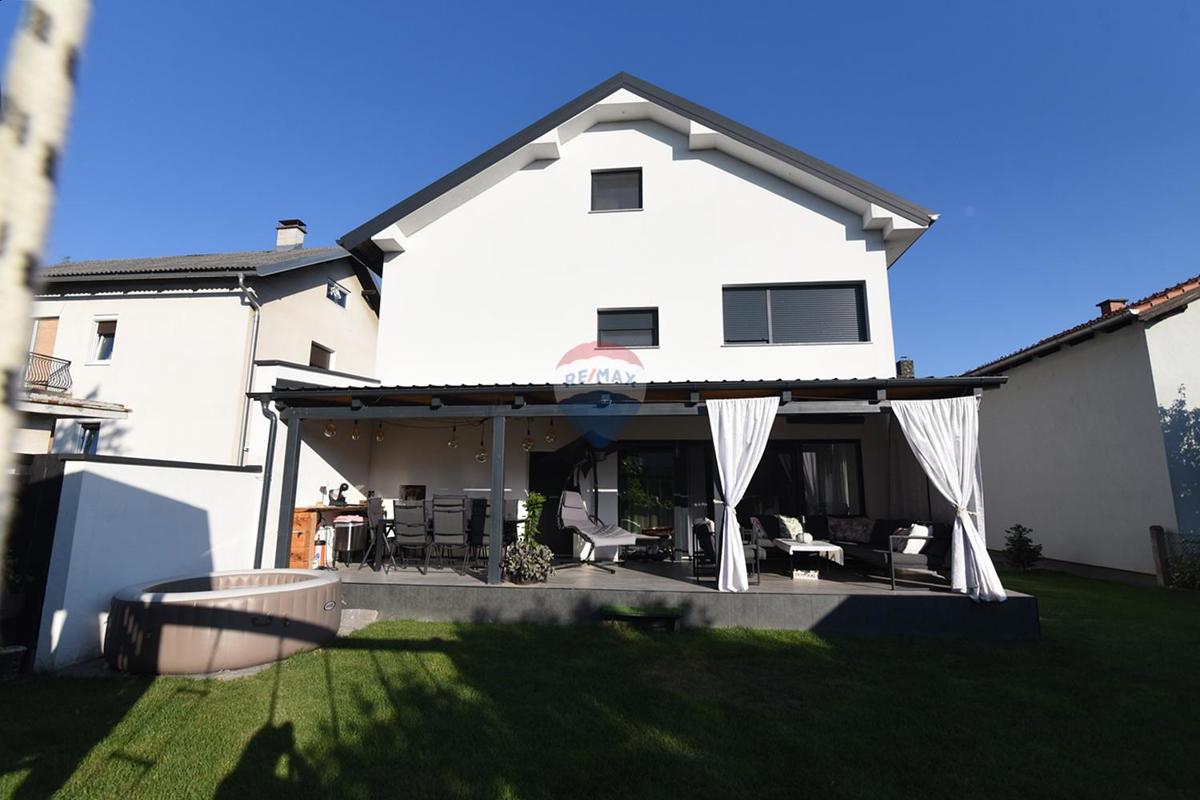 Casa Banfica, Varaždin, 290m2