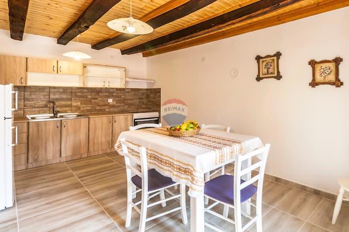 Casa Marčana, 122m2